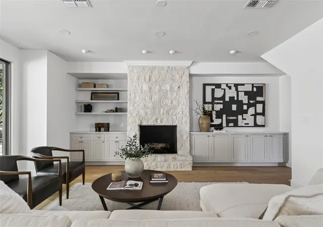 5th image of 6702 Vireo Cv, Austin, TX 78746 | MLS# 4733787