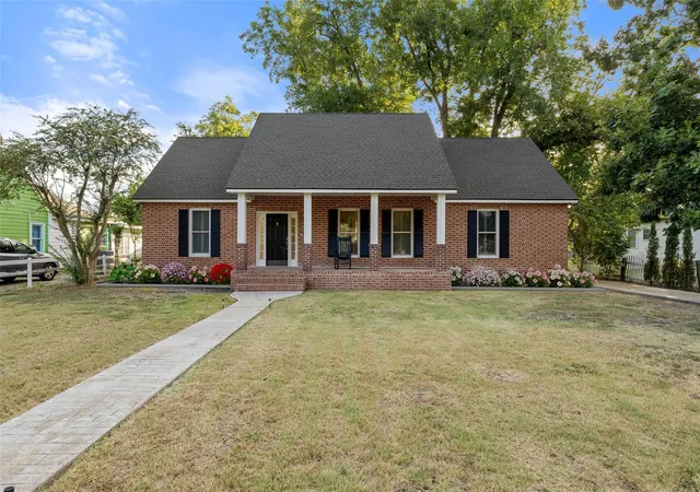 5th image of 1105 Victoria St, Taylor, TX 76574 | MLS# 7260711