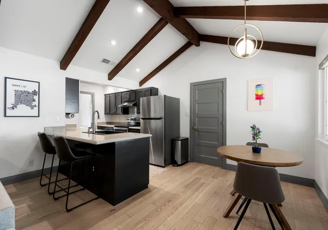 Photo 3 of Single family home for sale at 7200 Scenic Brk Dr, Austin, TX 78736 | MLS# 6949861 | Listing updated on 2026-08-19