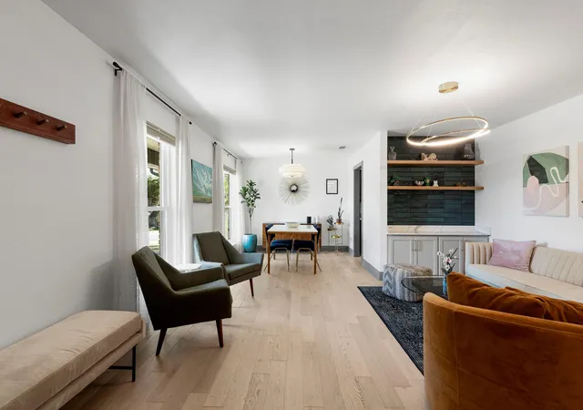 Photo 3 of Single family home for sale at 7200 Scenic Brk Dr, Austin, TX 78736 | MLS# 6949861 | Listing updated on 2026-08-19