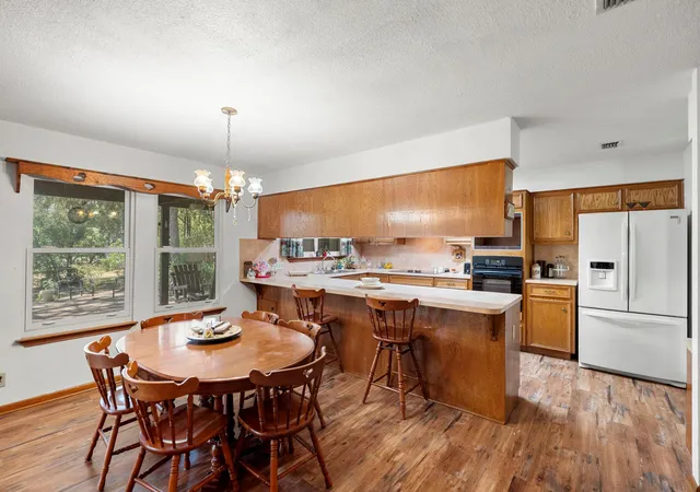 Photo 3 of Single family home for sale at 315 Caracara Dr, Buda, TX 78610 | MLS# 7303092 | Listing updated on 2026-10-01