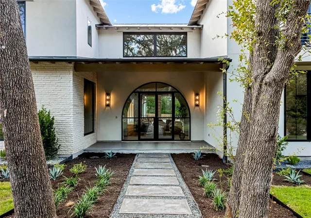 4th image of 4500 Bunny Run, Austin, TX 78746 | MLS# 8268252