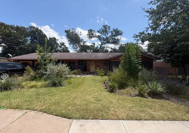 1st image of 4603 Pack Saddle Pass, Austin, TX 78745 | MLS# 3972573