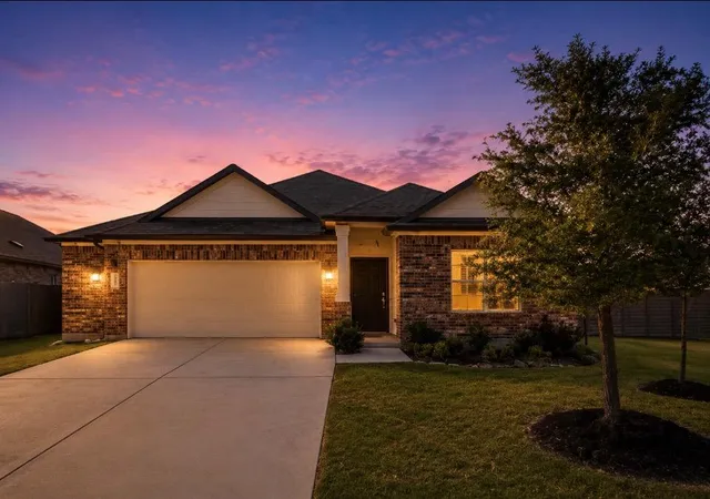 Single family home for sale at 145 Blue Blaze Trl, Georgetown, TX 78628 | MLS# 2112124