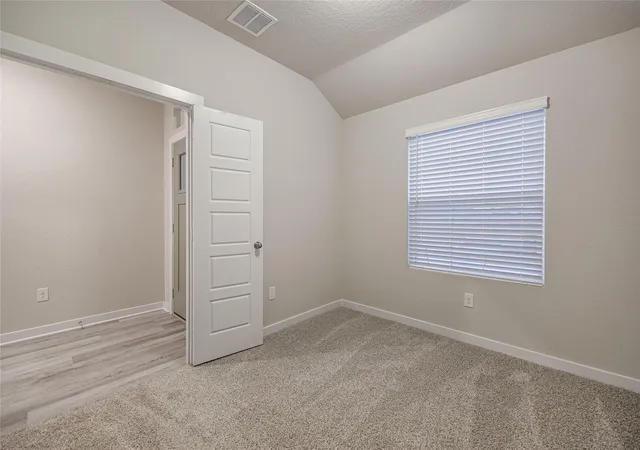4th image of 25525 Flora Bella Ln, Elgin, TX 78621 | MLS# 5634335