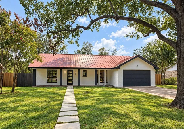 Photo 1 of Single family home for sale at 9009 Comburg Dr, Austin, TX 78748 | MLS# 5078221 | Listing updated on 2026-10-26