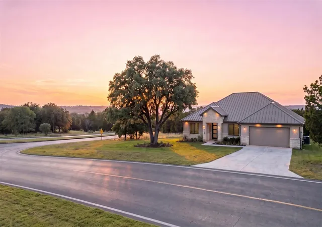 4th image of 101 Broken Hills, Horseshoe Bay, TX 78657 | MLS# 8117793