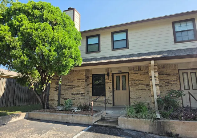 2nd image of 7800 Northcrest Blvd #407, Austin, TX 78752 | MLS# 1942824