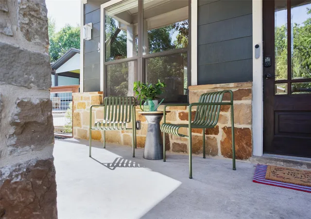 Photo 3 of Single family home for sale at 2804 Wilson St #B, Austin, TX 78704 | MLS# 8087160 | Listing updated on 2026-09-05