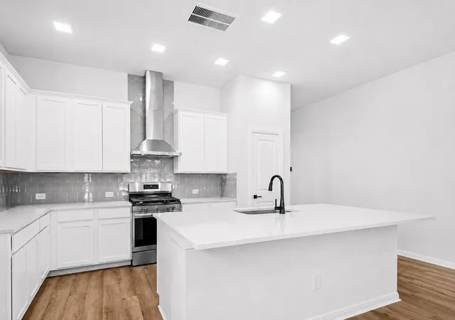 Photo 2 of Single family home for sale at 912 Prominence Way, Leander, TX 78641 | MLS# 5229704 | Listing updated on 2026-09-14