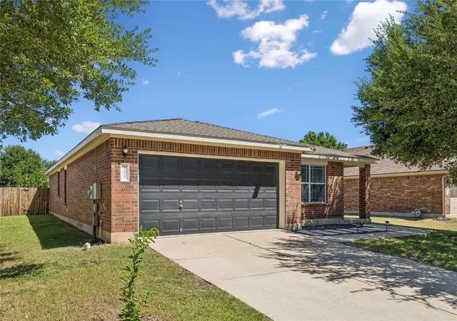 2nd image of 505 Washington Square Dr, Leander, TX 78641 | MLS# 9975766