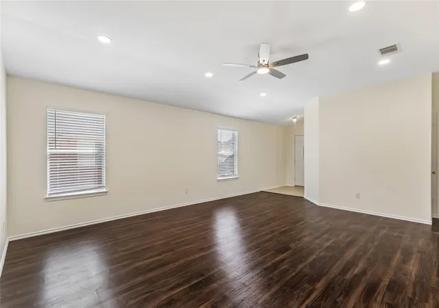 4th image of 505 Washington Square Dr, Leander, TX 78641 | MLS# 9975766