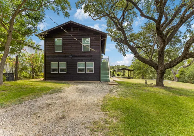 3rd image of 1600 Flite Acres Rd, Wimberley, TX 78676 | MLS# 9727302