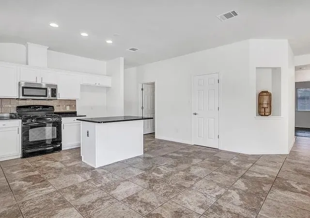 5th image of 16601 Jadestone Dr, Leander, TX 78641 | MLS# 9378032