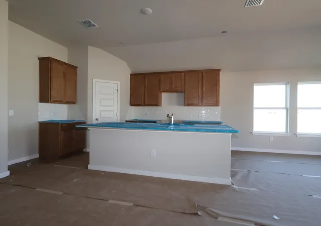 2nd image of 12212 Stilt Sandpiper Cv, Buda, TX 78610 | MLS# 8162641