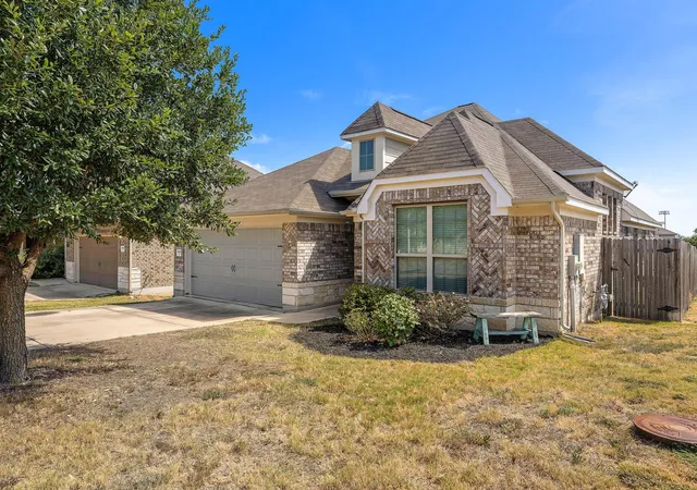 2nd image of 644 Peregrine Wy, Leander, TX 78641 | MLS# 6116166