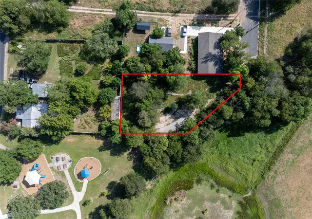 1st image of 734 Valley St, San Marcos, TX 78666 | MLS# 2690552