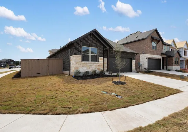 Photo 2 of Sale Pending at 1924 Davee Pl, Georgetown, TX 78633 | MLS# 6573395 | Listing updated on 2026-08-30