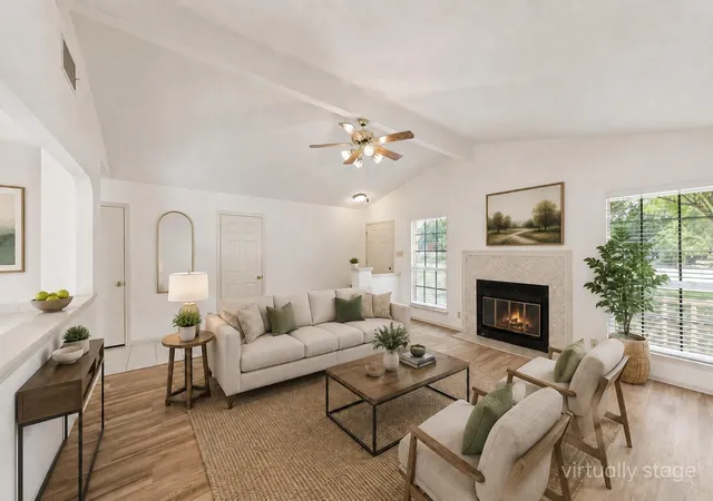 Photo 4 of Single family home for sale at 13100 Billiem Dr, Austin, TX 78727 | MLS# 9178019 | Listing updated on 2026-09-23