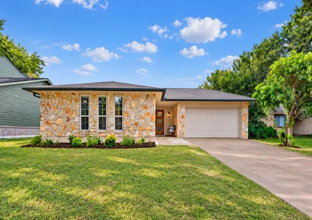 Photo 1 of Single family home for sale at 6008 Smith Oak Trl, Austin, TX 78749 | MLS# 4561307 | Listing updated on 2026-10-18