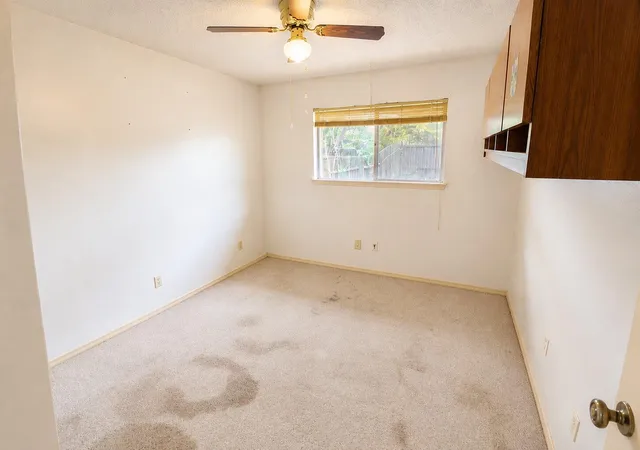 image of 4009 Stonebridge Dr, Round Rock, TX 78681