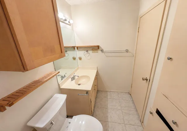 2nd image of 4009 Stonebridge Dr, Round Rock, TX 78681