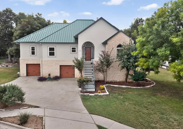 2nd image of 609 S Lake Creek Dr, Round Rock, TX 78681 | MLS# 6652594