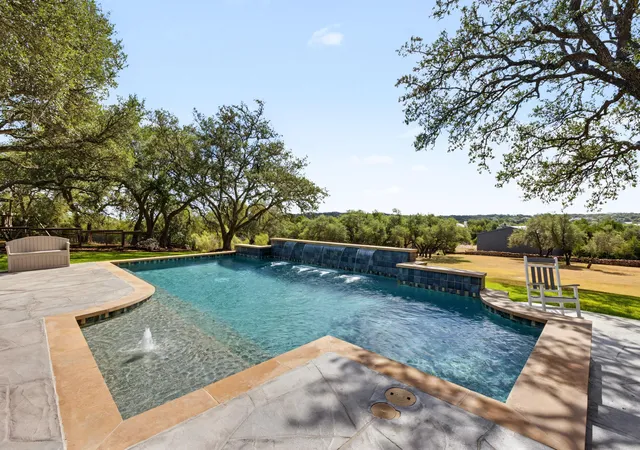 1st image of 607 Bending Oak Dr, Dripping Springs, TX 78620 | MLS# 8720523