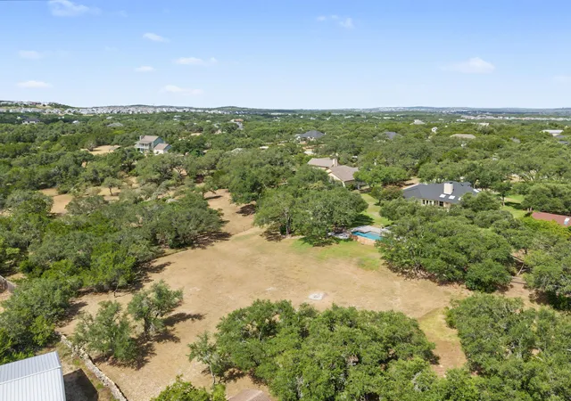 39th image of 607 Bending Oak Dr, Dripping Springs, TX 78620 | MLS# 8720523
