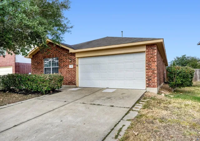 2nd image of 211 Remington Run, Bastrop, TX 78602 | MLS# 2781739