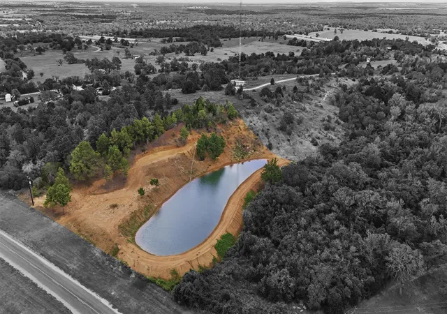 13th image of 22187 Interstate 10, Luling, TX 78648 | MLS# 6428171
