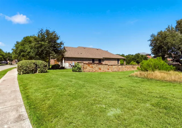 Photo 3 of Single family home for sale at 662 Catalina Ln, Austin, TX 78737 | MLS# 4526297 | Listing updated on 2026-09-14