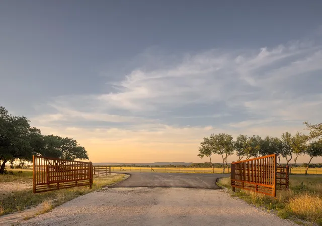 11th image of 367 Gipson Rd, Johnson City, TX 78636 | MLS# 3448935