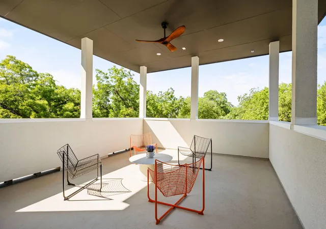 38th image of 1609 Canterbury St #1, Austin, TX 78702 | MLS# 3815161