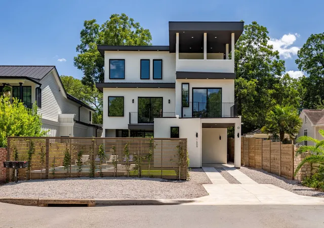 5th image of 1609 Canterbury St #1, Austin, TX 78702 | MLS# 3815161