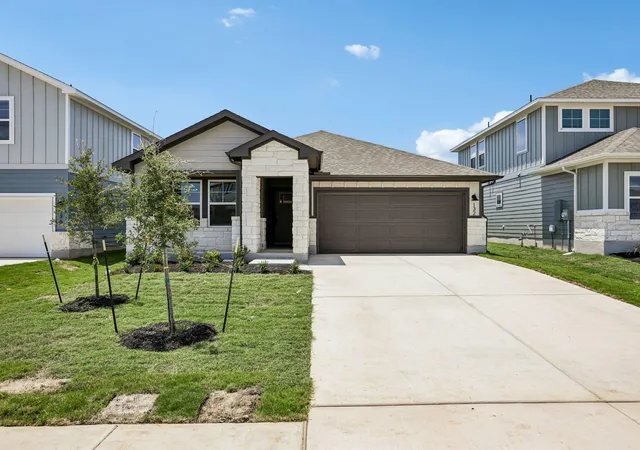 Single family home for sale at 132 Woodbrook Dr, Georgetown, TX 78626 | MLS# 3716292
