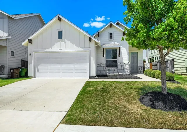 Photo 1 of Single family home for sale at 6000 Gerard Dr, Austin, TX 78744 | MLS# 5509431 | Listing updated on 2026-08-19
