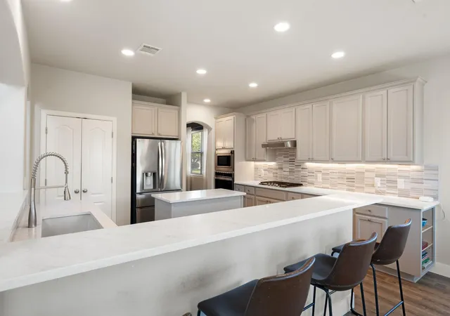 Photo 2 of Single family home for sale at 2505 Pumpkin Ridge Ct, Pflugerville, TX 78660 | MLS# 4586757 | Listing updated on 2026-10-03