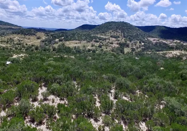 4th image of Tbd W Bear Spring Rd, Pipe Creek, TX 78063 | MLS# 4142115