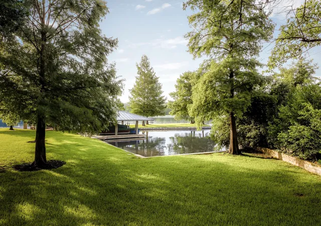 Photo 3 of Single family home for sale at 2905 Westlake Cv, Austin, TX 78746 | MLS# 7317883 | Listing updated on 2026-10-05