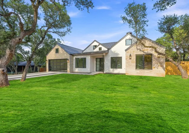 2nd image of 15 Champion Cir, Wimberley, TX 78676 | MLS# 5575935