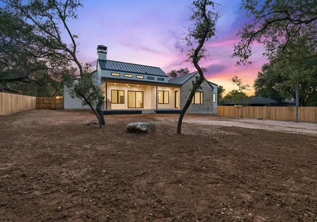 40th image of 15 Champion Cir, Wimberley, TX 78676 | MLS# 5575935