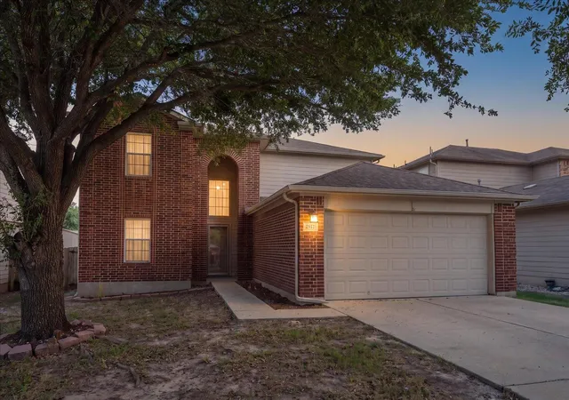 2nd image of 1337 Sweet Gum Dr, Kyle, TX 78640 | MLS# 3771287
