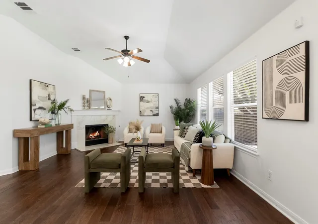 4th image of 18916 Alnwick Castle Dr, Pflugerville, TX 78660 | MLS# 4140055