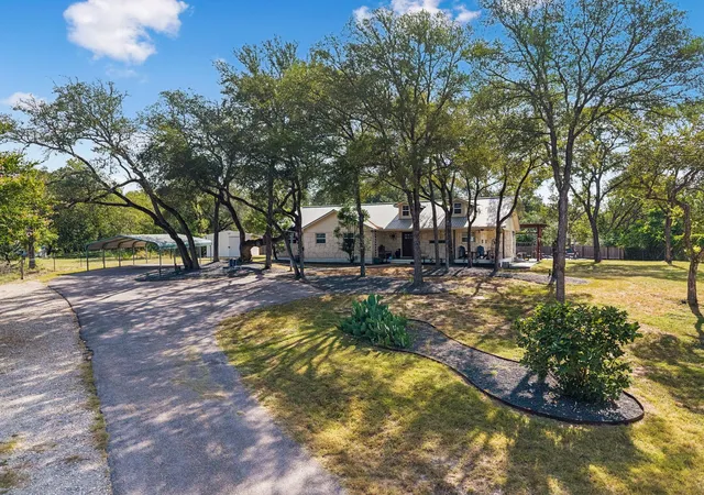 4th image of 1127 Penion Dr, Austin, TX 78748 | MLS# 8635733