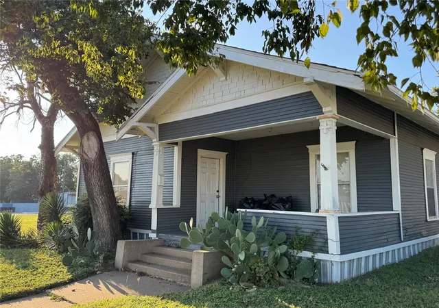 1st image of 204 W Westhill Dr W #204, Cleburne, TX 76033 | MLS# 9760007