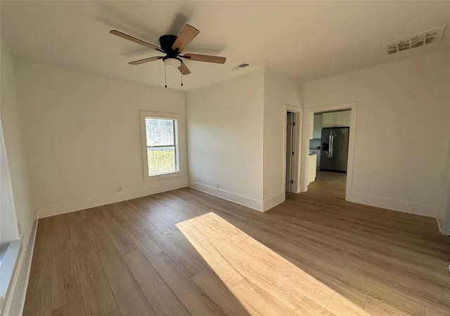 Photo 3 of Single family home for sale at 204 W Westhill Dr #204, Cleburne, TX 76033 | MLS# 9760007 | Listing updated on 2026-08-17