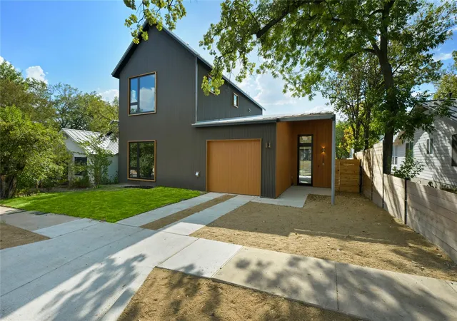 Photo 1 of Single family home for sale at 1606 Cedar Ave #A, Austin, TX 78702 | MLS# 2120759 | Listing updated on 2026-10-04