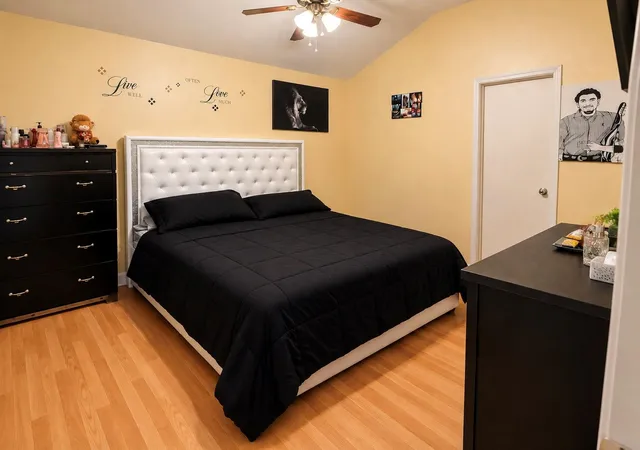 Photo 3 of Single family home for sale at 120 Evergreen Cir, Georgetown, TX 78626 | MLS# 2085189 | Listing updated on 2026-08-15