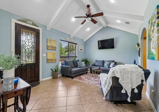 Photo 3 of Single family home for sale at 126 King St, Bastrop, TX 78602 | MLS# 7175410 | Listing updated on 2026-09-03